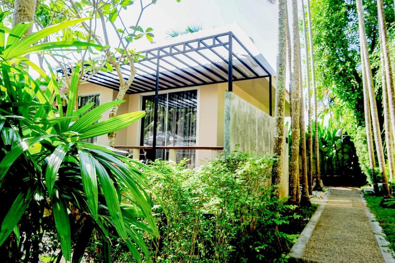 Signature Phuket Resort Чалонг Екстериор снимка