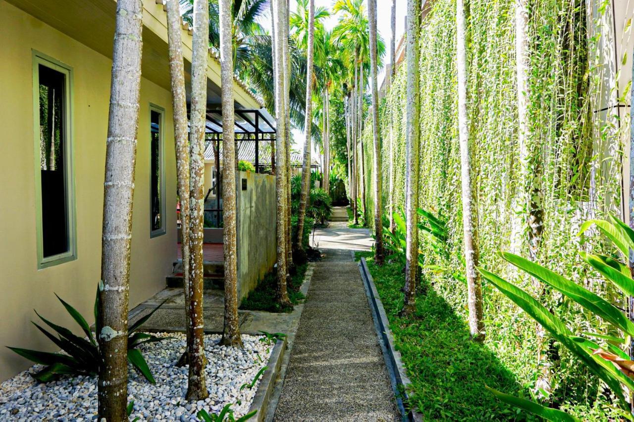 Signature Phuket Resort Чалонг Екстериор снимка